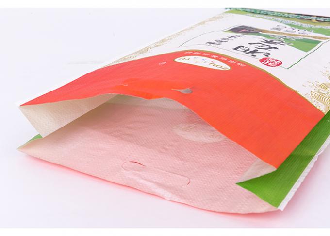 L'emballage de riz tissé par pp met en sac avec le double de poignée imprimant la matière de charge 10kg